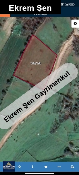 yeni̇kavakköyünde köye yakin 7 dönüm tarla
