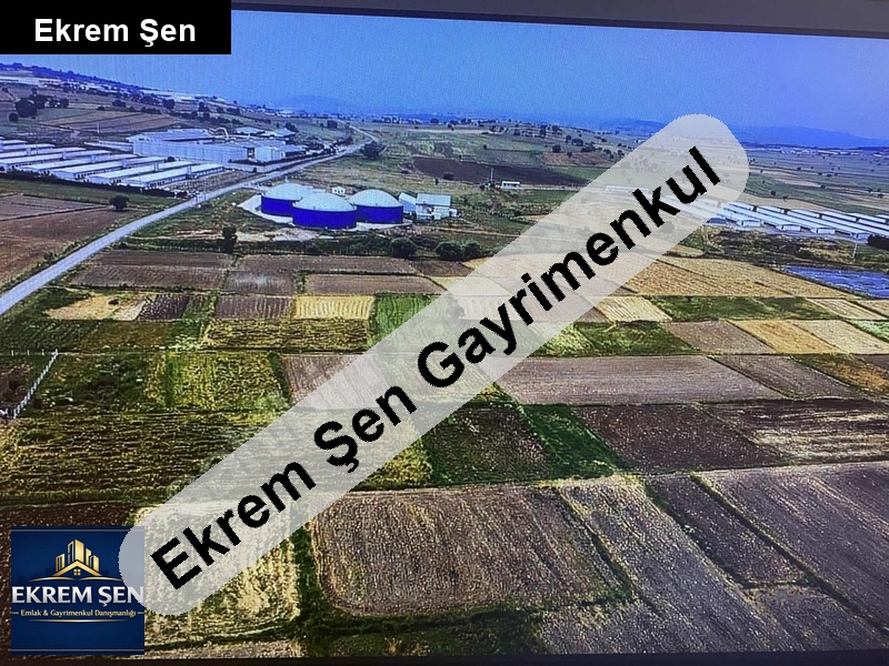 balıkesir merkeze 17 18 dakka mesafede düz tarla