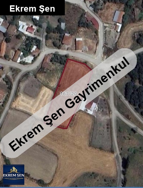 sahibinden, yolu olan, altyapılı, köyiçi, düz tarla 2735 m²