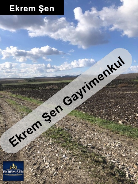 balikesi̇r şi̇ri̇nçavuşta osb ye yola cephe (kısa süreliğine fiyat)