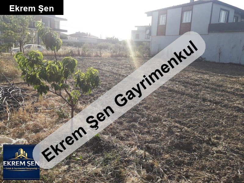 sahibinden merkezi konumda anayol kenarı köşe arsa