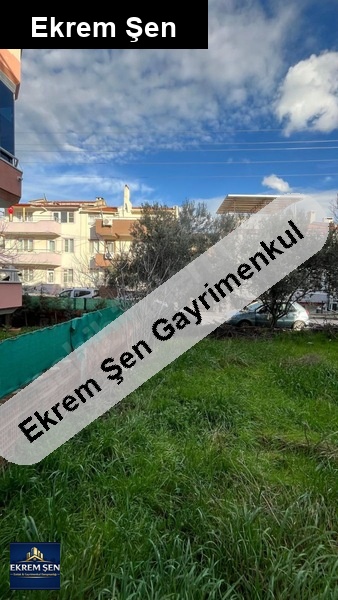 köşe arsa.