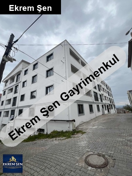 aygörende çarşiya yürüme mesafesi̇nde dai̇re