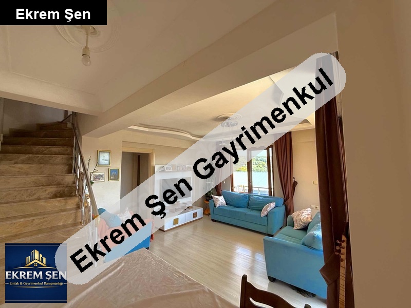 balikesi̇r erdek 4+2 lüks dai̇re