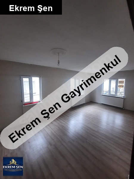 müstaki̇l tadinda 3+1 |sütlüce m. | nef | yeni̇ mutfak | doğalgaz|
