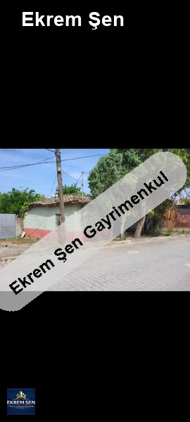 koy merkezi̇nde 4+1 bahceli̇ sati̇li̇k koy evi̇