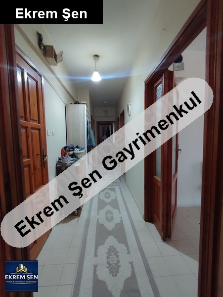 aci̇l sahi̇bi̇nden satilik dai̇re