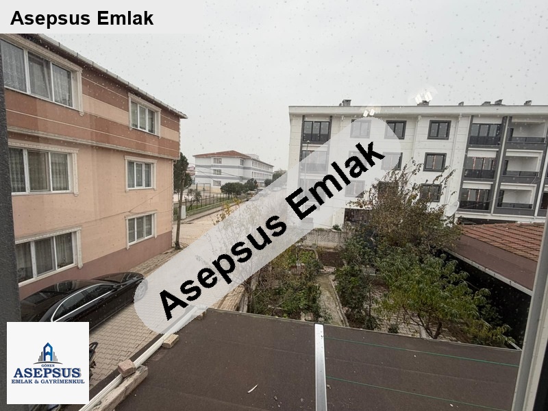 1+1 2.kat aile apartmanı