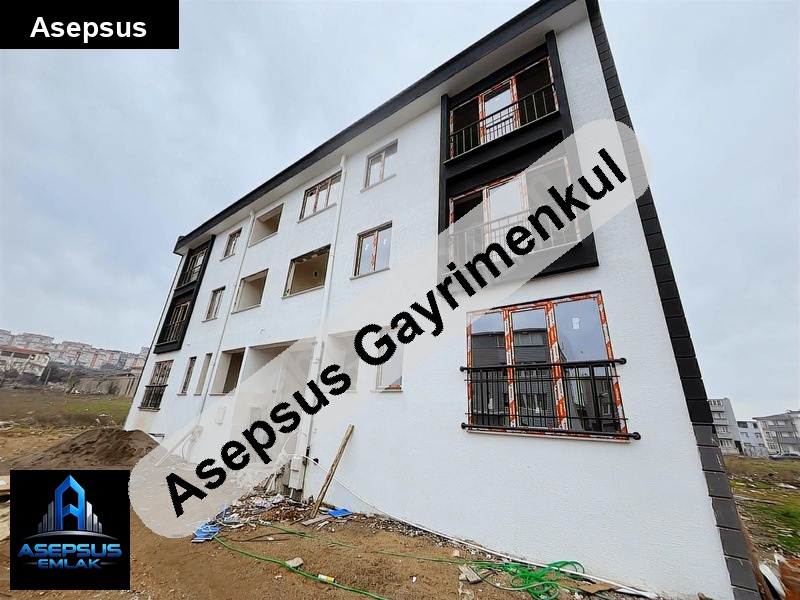 Asepsus Emlak'tan 2+1 100. yıl mh. 'sinde satılık daire