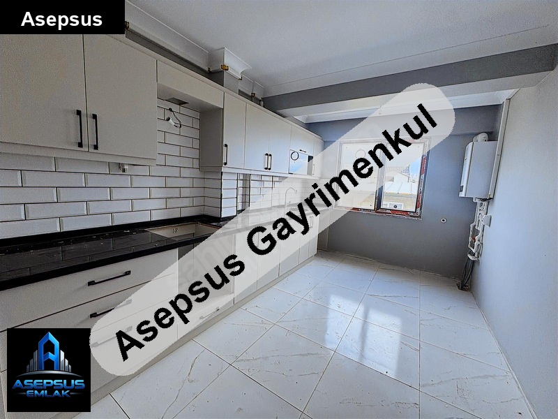 Asepsus Emlak'tan 1+1 ayyıldız mh. 'sinde satılık daire