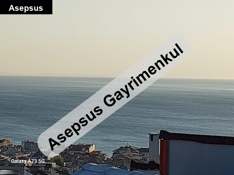 sahi̇bi̇nden deni̇z manzarali 2+2 180 m2 dubleks dai̇re