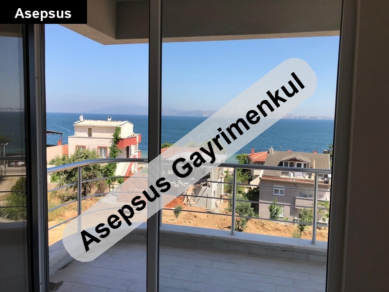 sahi̇bi̇nden erdek hamamli mah. 1+1 deni̇z manzarali dai̇re