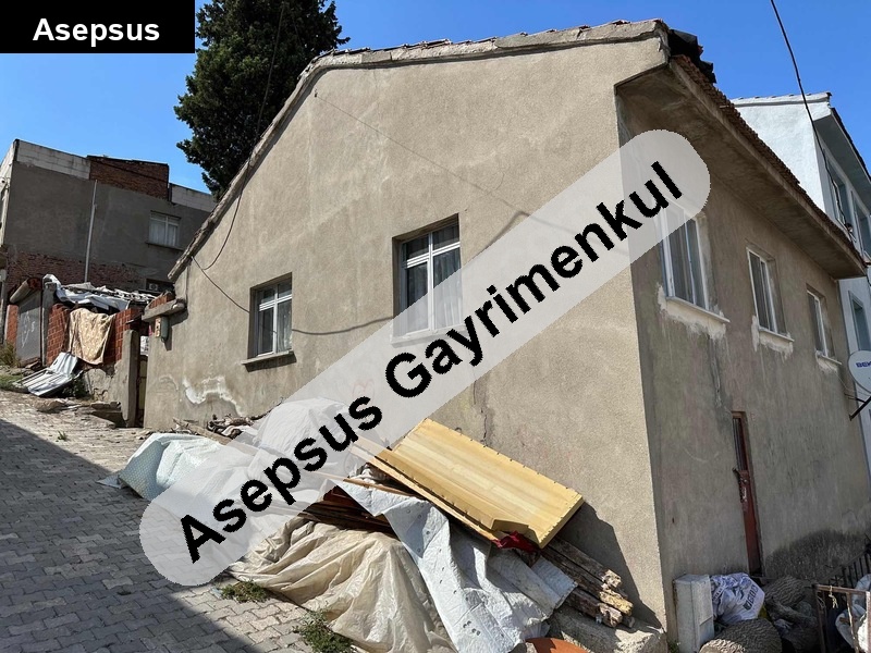 susurluk merkez 168 m garajlı müstakil kelepir ev