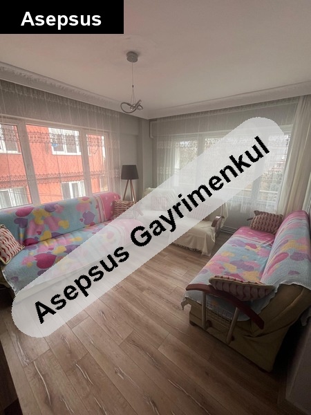 sahi̇bi̇nden erdek pazartesi̇ pazari üzeri̇ 2+1 dai̇re