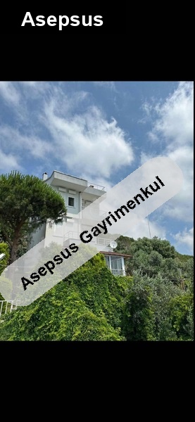 balikesir, bandirma erdek'te 3.5 kat site i̇cerisinde villa