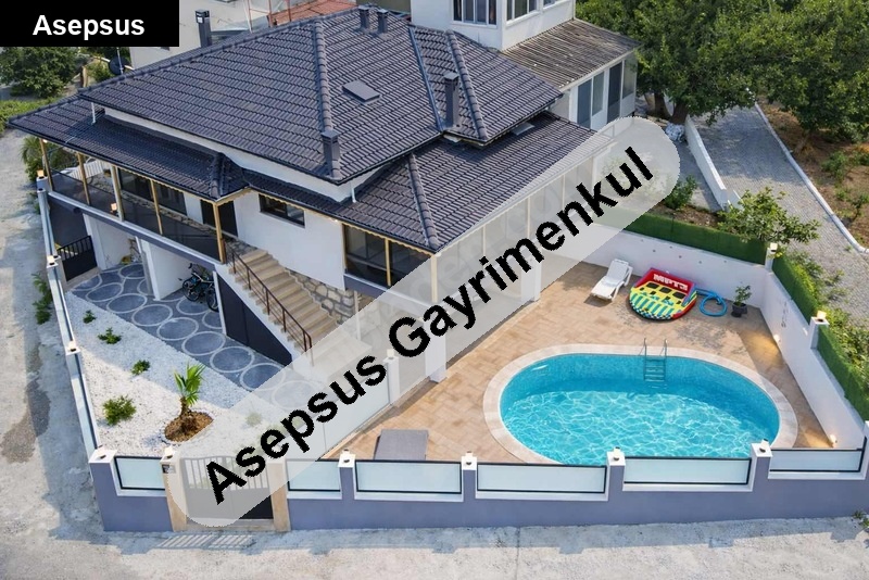 deni̇ze sifir-havuzlu-manzarali-önü kapanmaz-vi̇lla