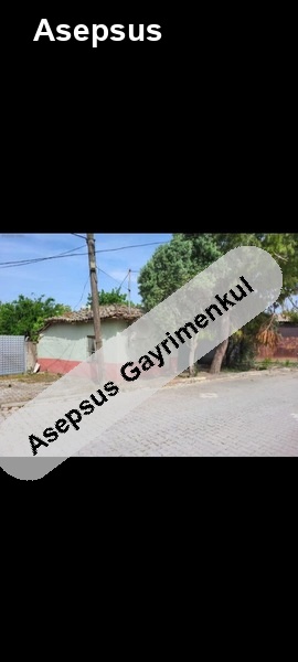 koy merkezi̇nde 4+1 bahceli̇ sati̇li̇k koy evi̇