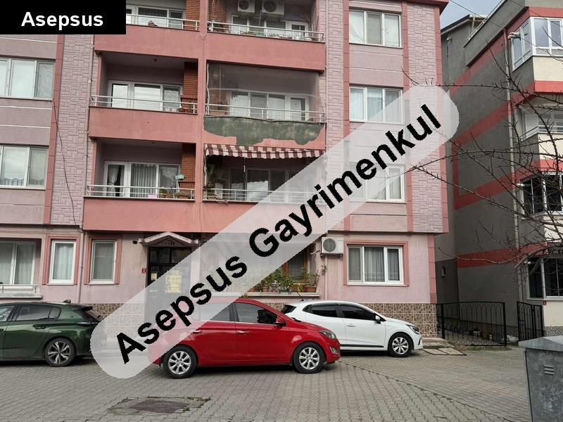 sahi̇bi̇nden mükemmel konumda gönen merkezde 3+1