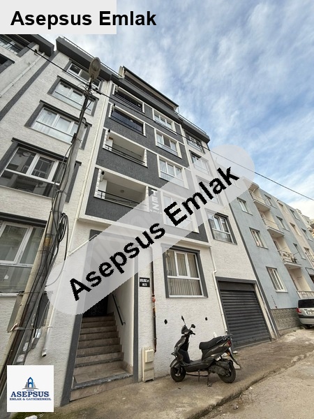 bandırma merkezde sıfır binada, önü açık ferah kiralık 1+1 daire