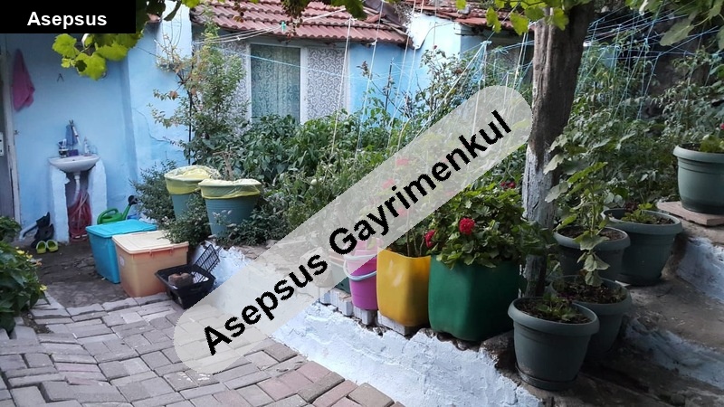 edincik te , tarihi osmanlı kasabasında bahçeli ev