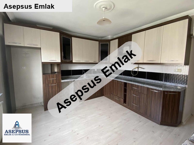 sahi̇bi̇nden ki̇ralik 4+1 geni̇ş dai̇re