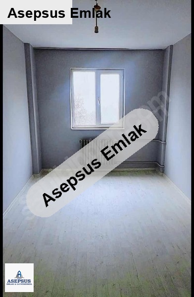 özgürlük si̇tesi̇ d blokda 2+1 ki̇ralik dai̇re