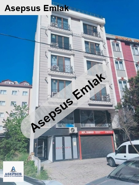 sahi̇bi̇nden full eşyali arakat kombi̇li̇ kli̇mali 1+1