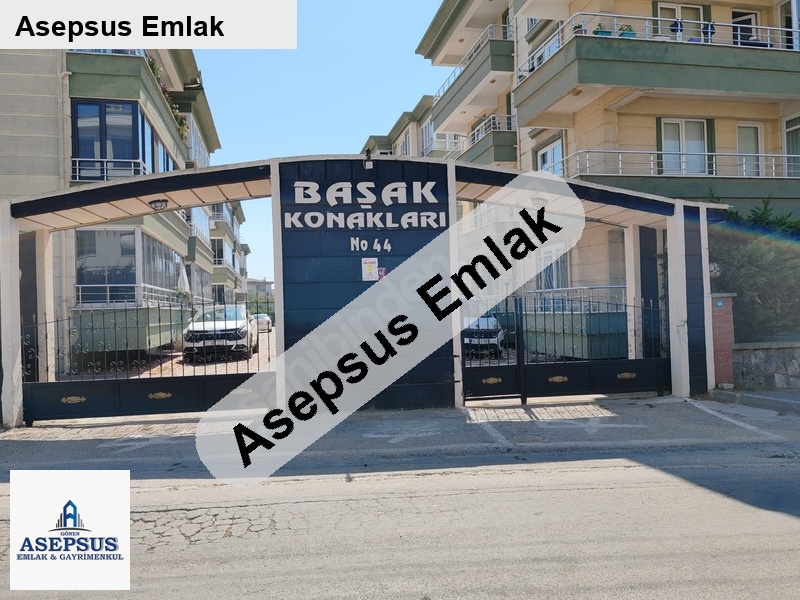 i̇hsani̇yede sahi̇bi̇nden si̇te i̇çeri̇si̇nde güvenli̇kli̇ si̇tede 3+1dai̇re