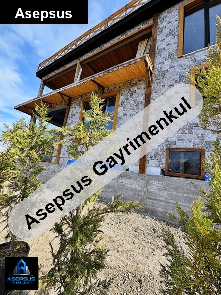 Asepsus Emlak'tan 7+1 çalışkanlar mh. 'sinde satılık müstakil ev