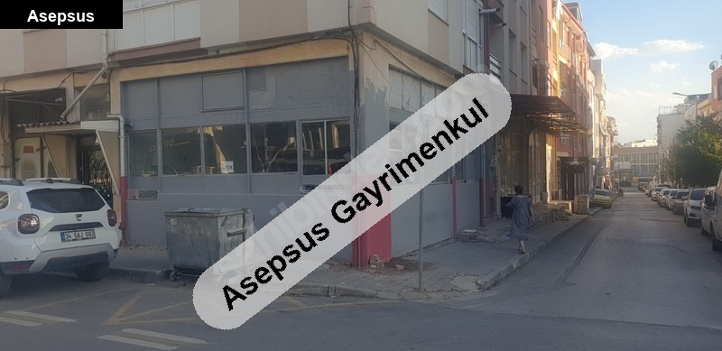 Köşe Konumda Kiralık Dükkan – 50 m² + 50 m² Bodrum | Depo / Kırtasiye / Ofis Uygun