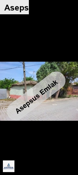 koy merkezi̇nde 4+1 bahceli̇ sati̇li̇k koy evi̇