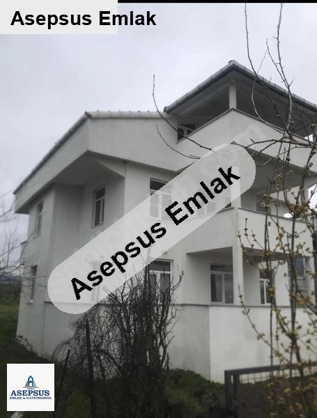 manyas satilik tri̇pleks vi̇lla750m2 i̇çi̇nde ev