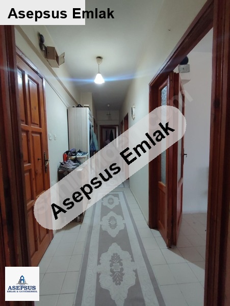 aci̇l sahi̇bi̇nden satilik dai̇re