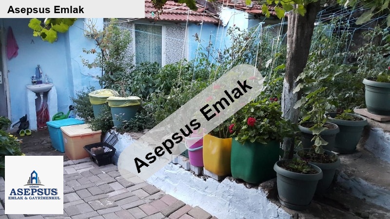 edincik te , tarihi osmanlı kasabasında bahçeli ev