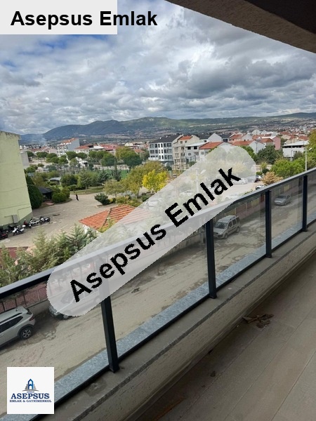 kuzey park evlerinden ara kat daire