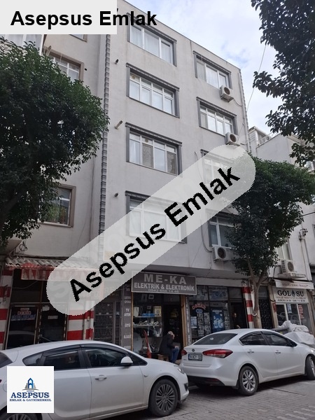 merkezde general hali̇t caddesi̇nde 3+1 masrafsiz pazarlik olur