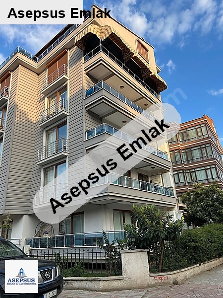 erdek kanava mevkiinde 3+1 katta tek köşebaşı daire