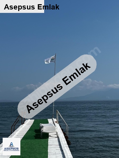 şirinçavuş askent sitesinde deniz manzaralı 3+1 2 katlı villa