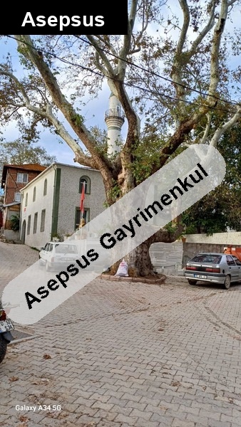 aradiğim arsayi buldum aci̇l, kisa süreli̇ği̇ne bu fi̇yat