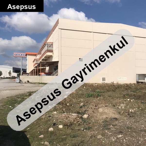 merkezi konumda t1 ticari 4.701 m² büyük parsel (toplu satış