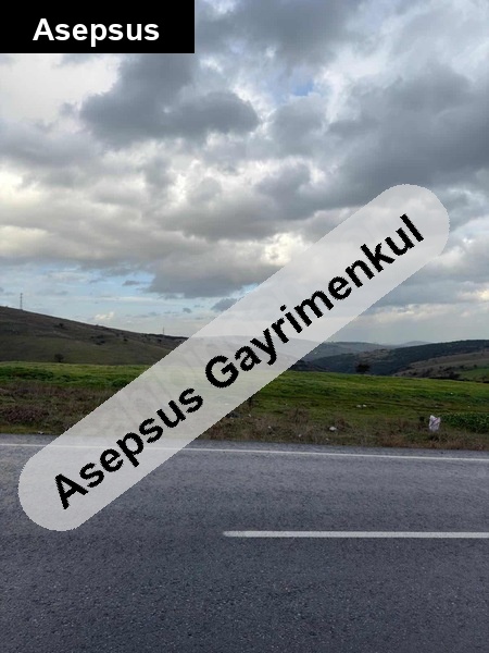 yola sıfır tarla. fiyata açık. pazarlık ve takas için uygun